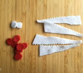 red felt circles and zig zag felt strips